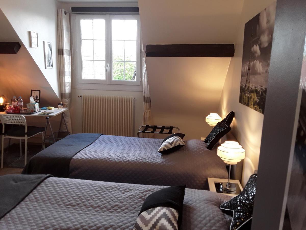 Clos Du Bourg Bed and Breakfast Saint-Cyr-en-Val Exterior foto